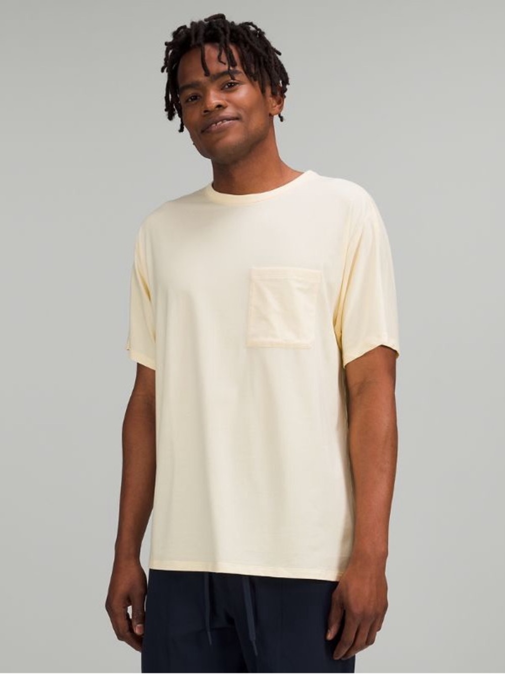 Lululemon The Fundamental Pocket T-Shirt in Lemon Chiffon Size Large NWOT